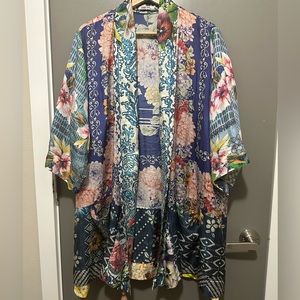 Johnny was kimono 100% Silk